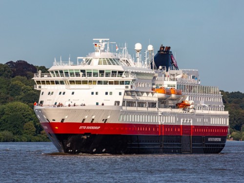Hurtigruten Group adapts fleet and launches new Patagonia and Antarctica itineraries