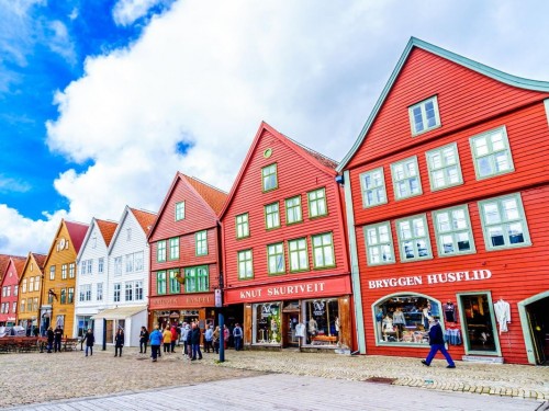 Voyages by Kensington Tours expands cruise/land itineraries