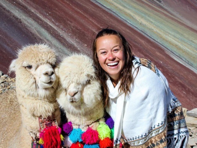 Monday Minute: Lindsey Bell of Go Travel with Lindsey