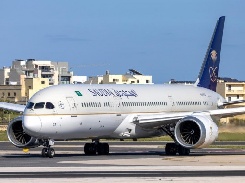 Saudi Arabia to resume flights to Canada starting Dec. 2
