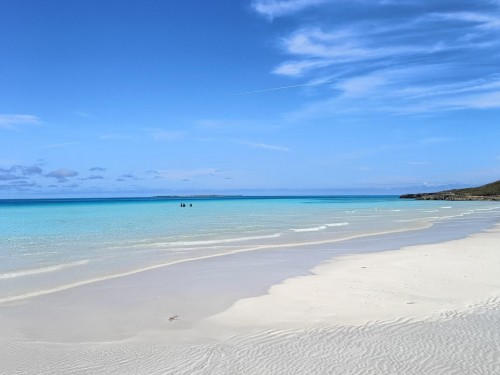 “Back to the 90s” music festival in Cayo Santa Maria, Nov. 23-25