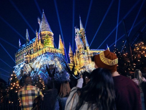 The Holidays at Universal Orlando Resort begin Nov. 17. What to expect