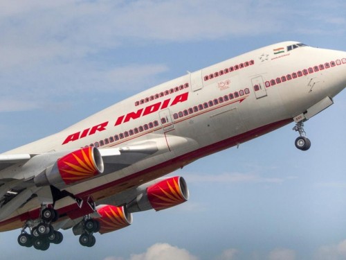 Transport Minister and RCMP investigate "threats" to Air India