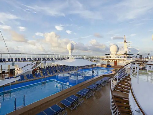 NCL cancels seven months of voyages on Norwegian Sun