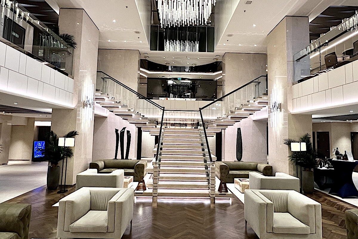 Explora Journeys unveils upcoming holiday program for EXPLORA I