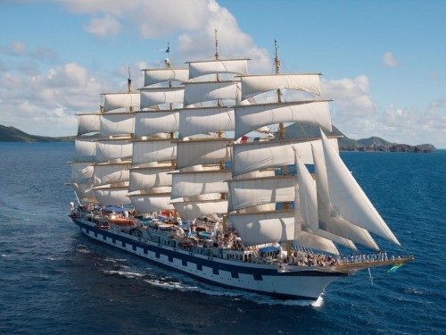 Star Clippers wave season: up to $240 air credits per person