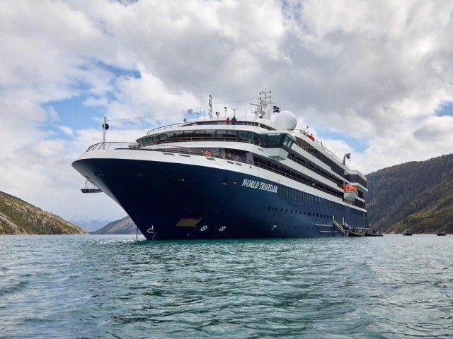 Free shore excursions, second guest sails free during Atlas' wave offer