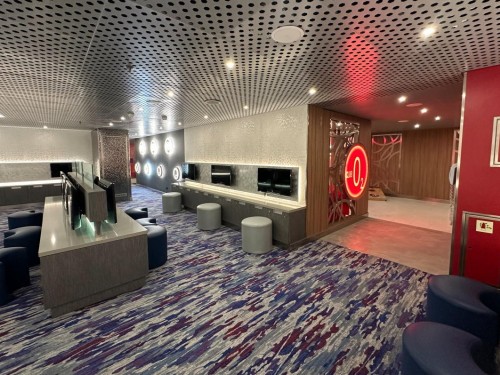 Carnival Vista gets new livery, Heroes Bar, stores & teen club